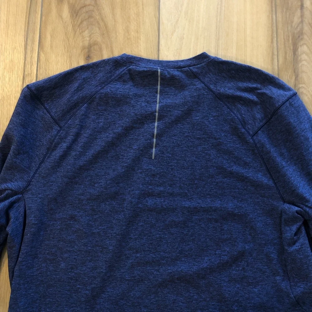 Lululemon Surge Warm Long Sleeve in Heathered Cerulean Blue / Black XL - Picture 6 of 9